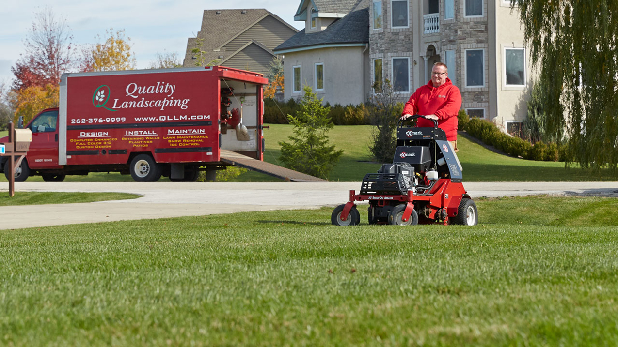 Grafton, Wisconsin Commercial Lawn Mowing