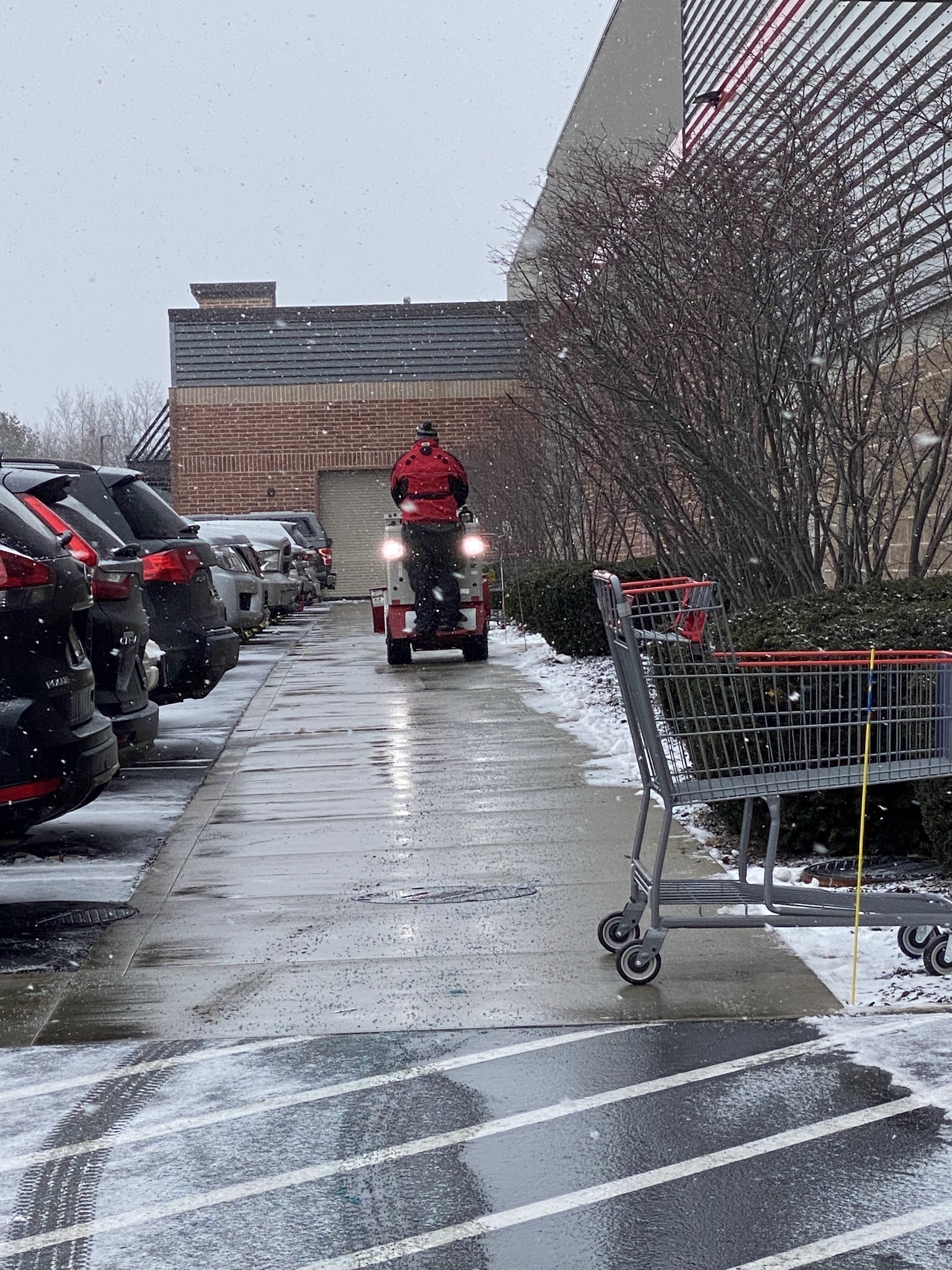 Commercial Snow Removal in New Berlin, Wisconsin