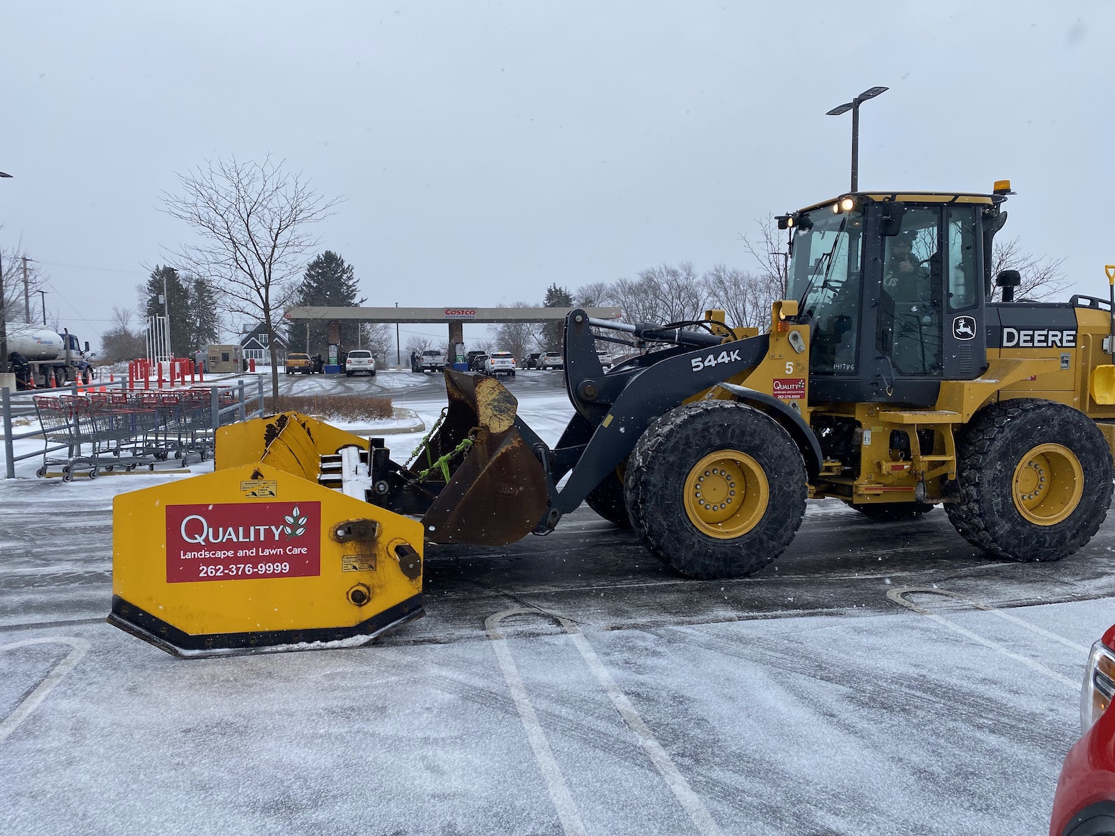 How Much Does Commercial Snow Removal Cost in Milwaukee, WI